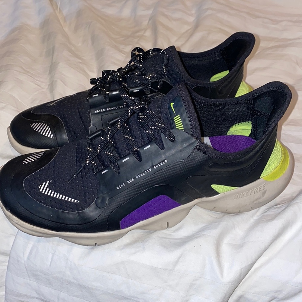 Nike Free 5.0 running shoes